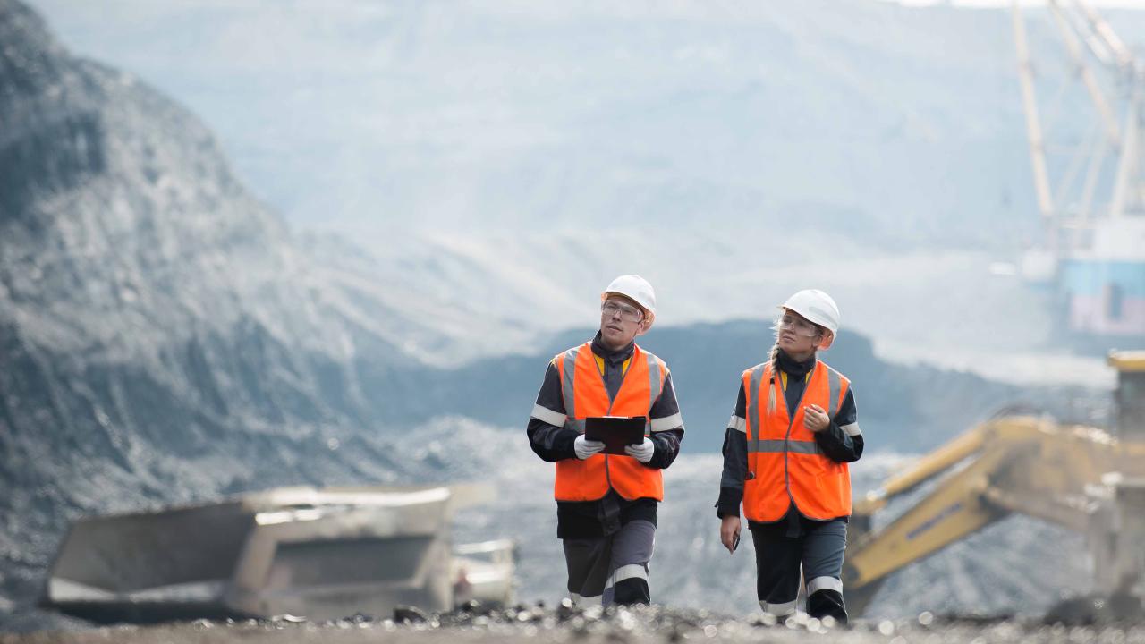 Surveillants de l'exploitation des mines et des carrières