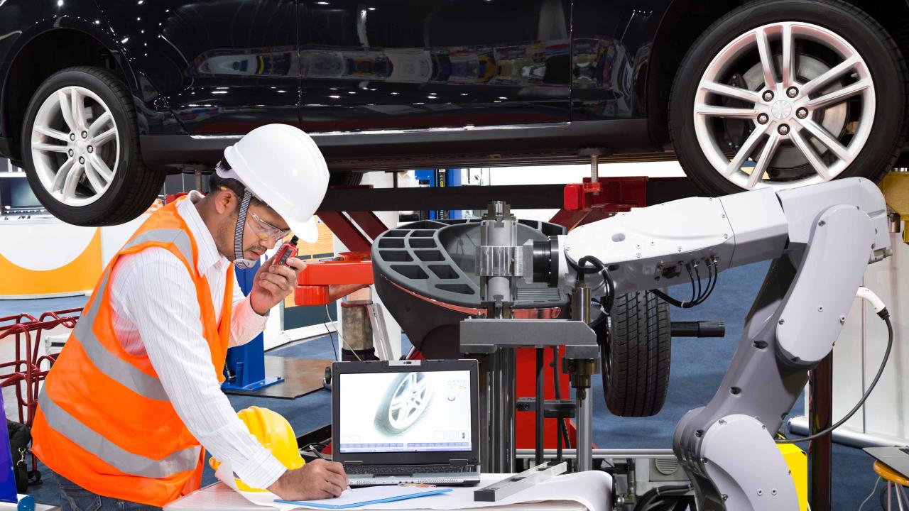 Surveillants dans la fabrication de véhicules automobiles